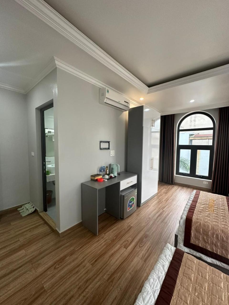 Viet Hoang Hotel Ha Long Eksteriør billede