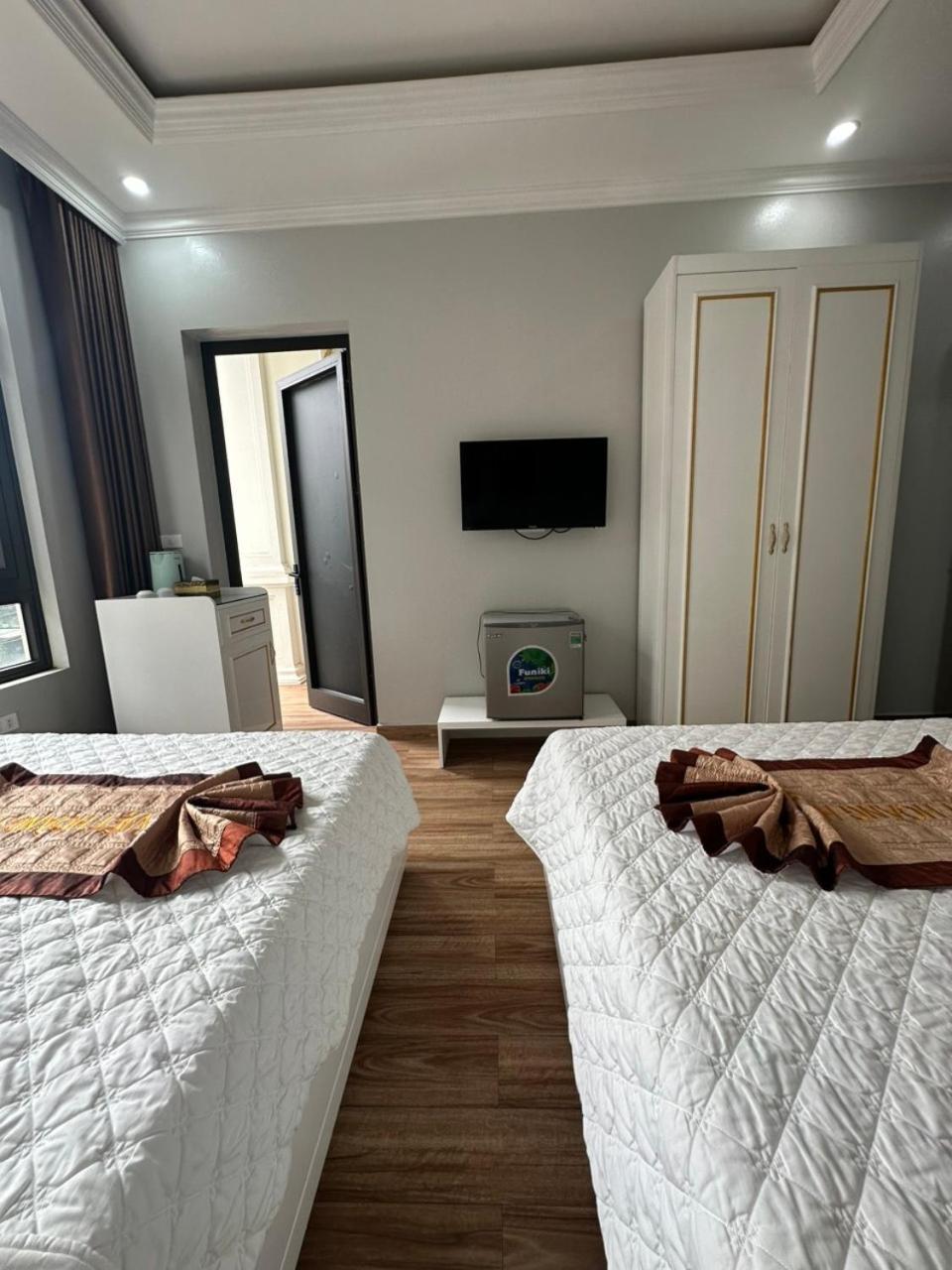 Viet Hoang Hotel Ha Long Eksteriør billede