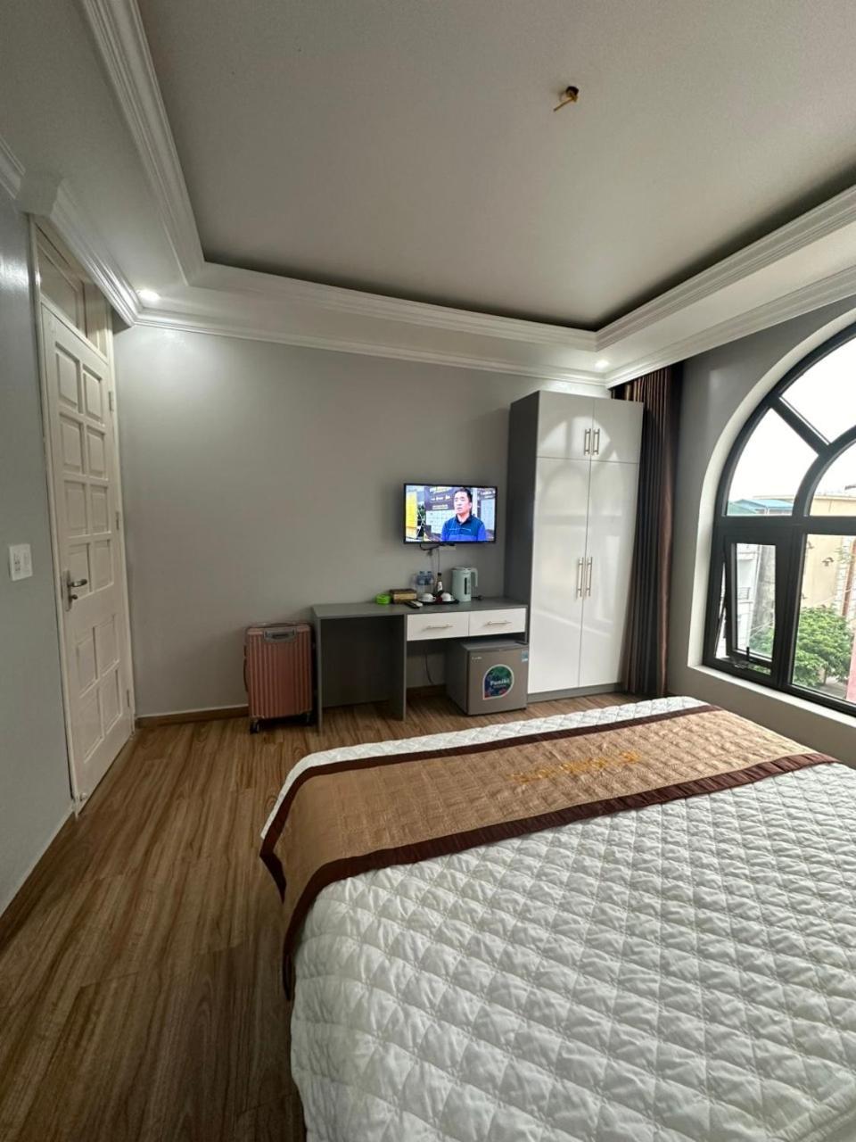 Viet Hoang Hotel Ha Long Eksteriør billede