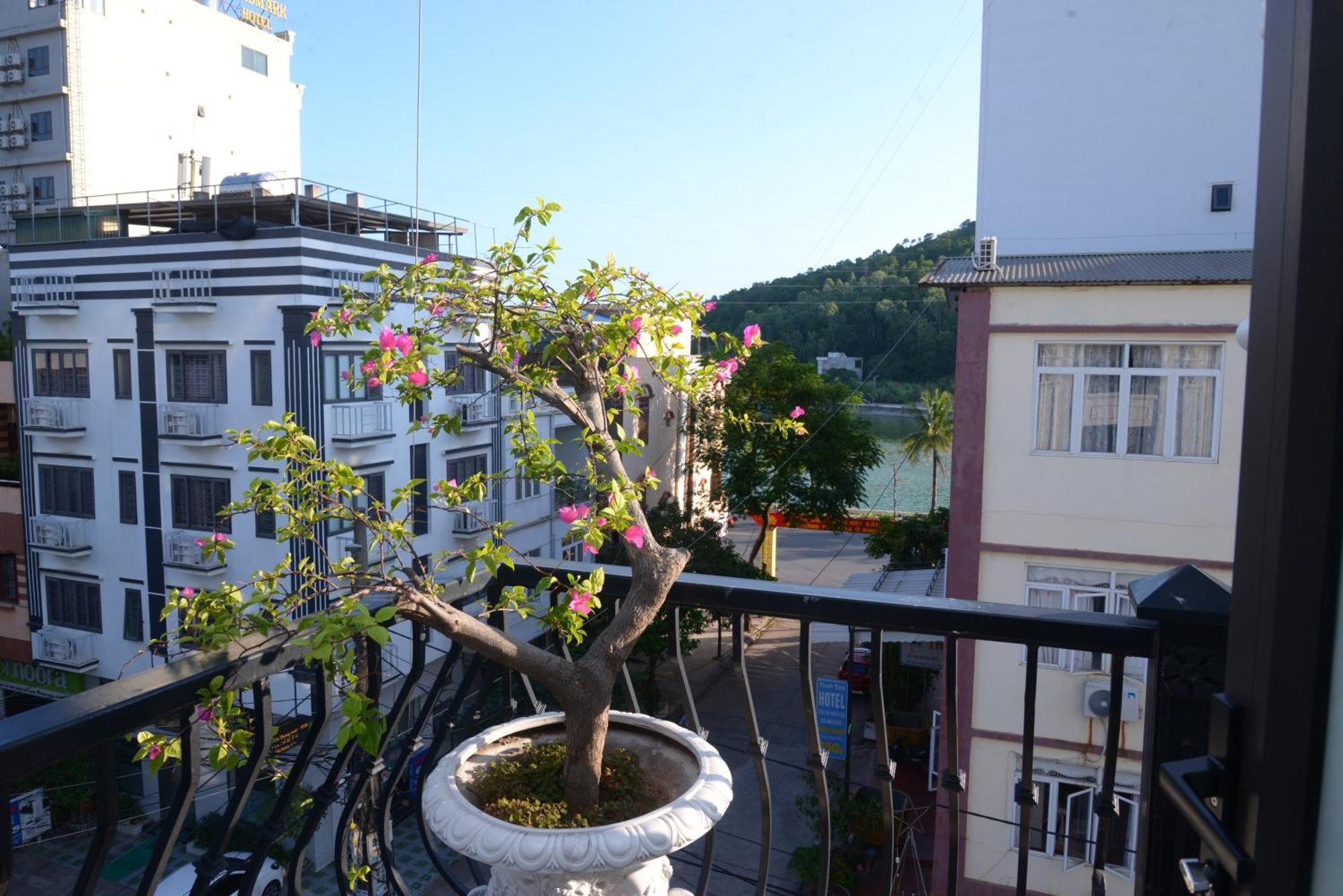 Viet Hoang Hotel Ha Long Eksteriør billede